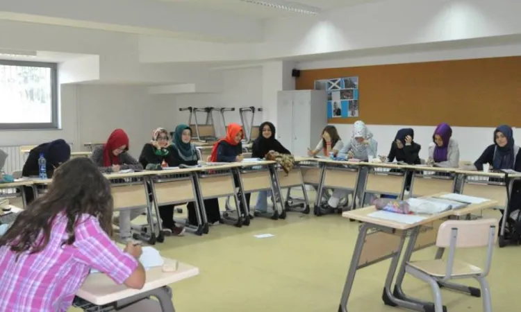 IUS'ta İngilizce Yaz Okulu